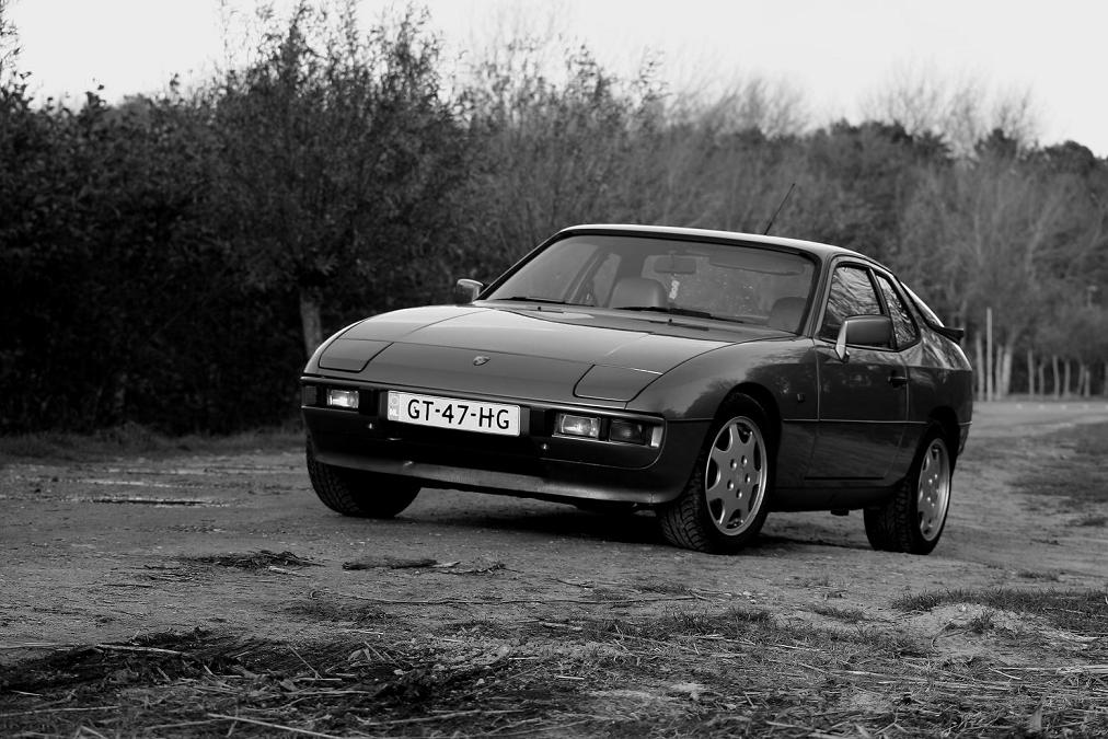 #29378 - porsche 924 van frost