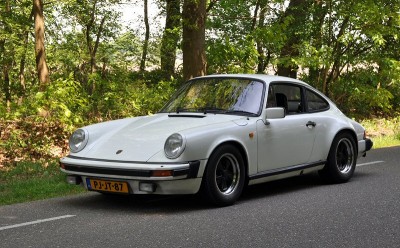 Porsche 911 SC.JPG