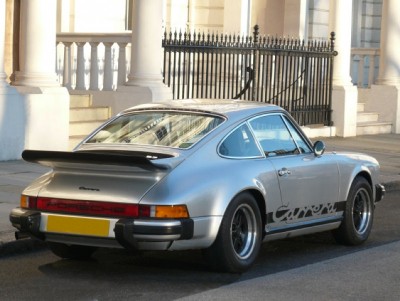 Porsche%20911%20Carrera%20(3).jpg